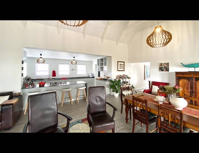 4 BEDROOM HOUSE FOR SALE IN DWARSKERSBOS